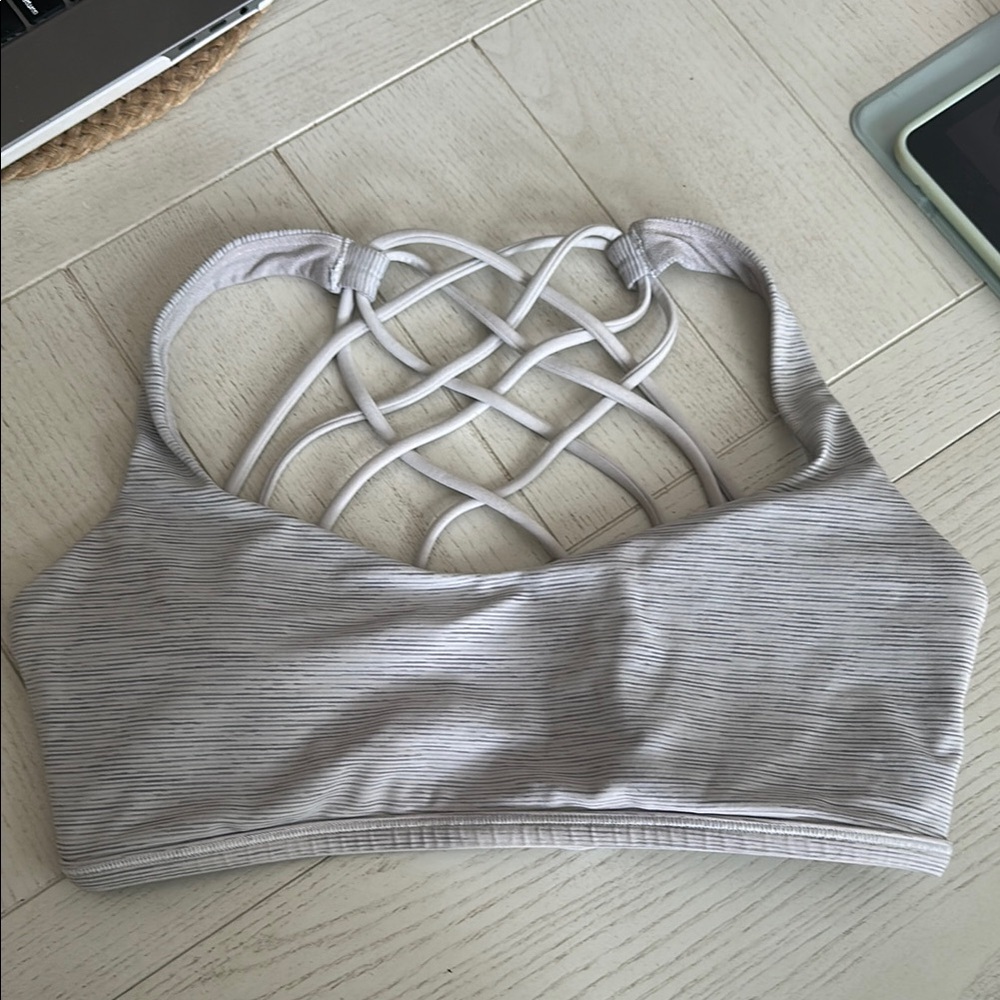 Lululemon Women's Gray Padded Strappy Sports Bra